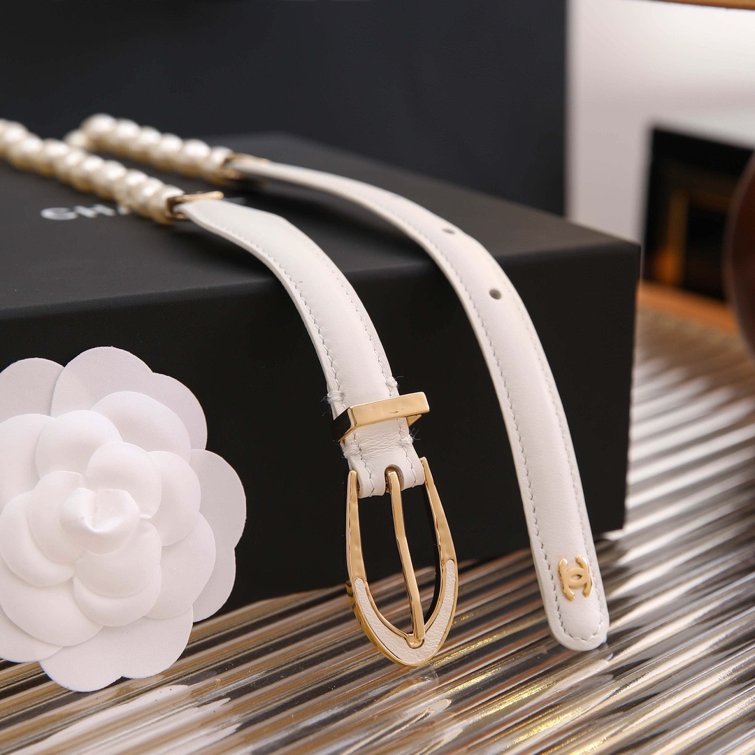 Calfskin, Glazed Pearl and Golden Metal Double Layer 6