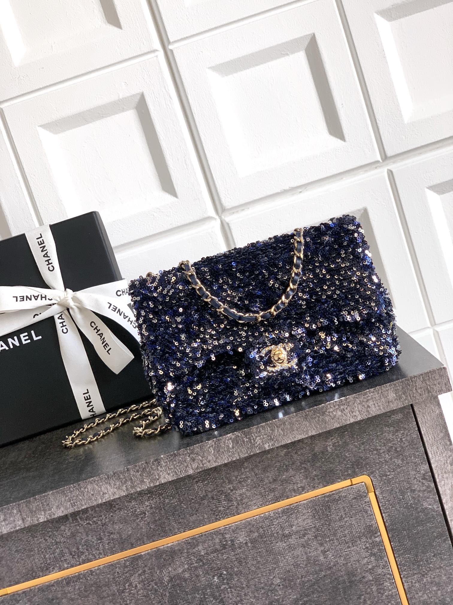 Chanel  00389