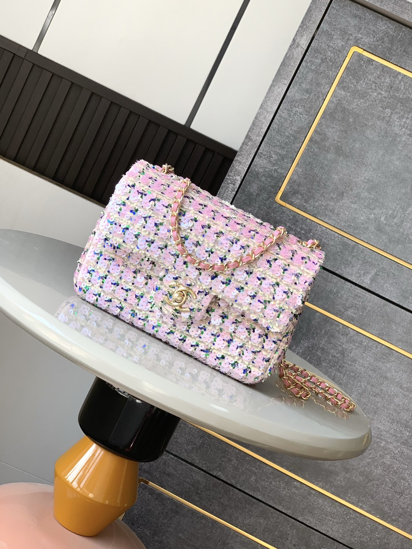 Chanel  00689