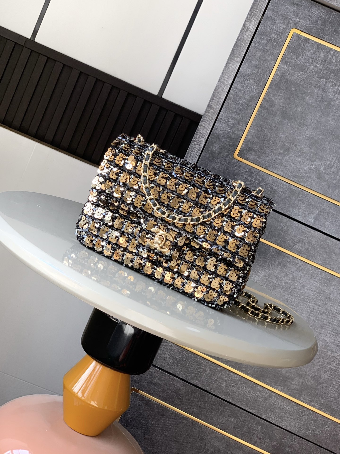 Chanel  00699