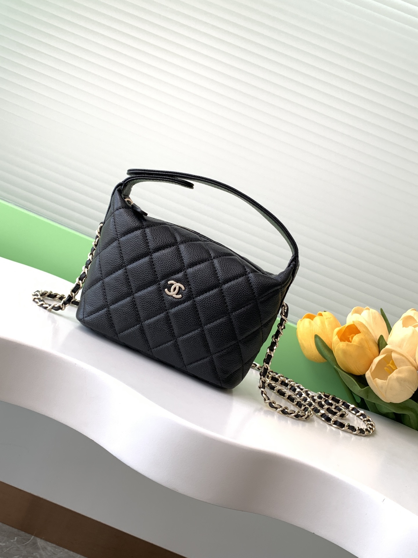 Chanel  01179