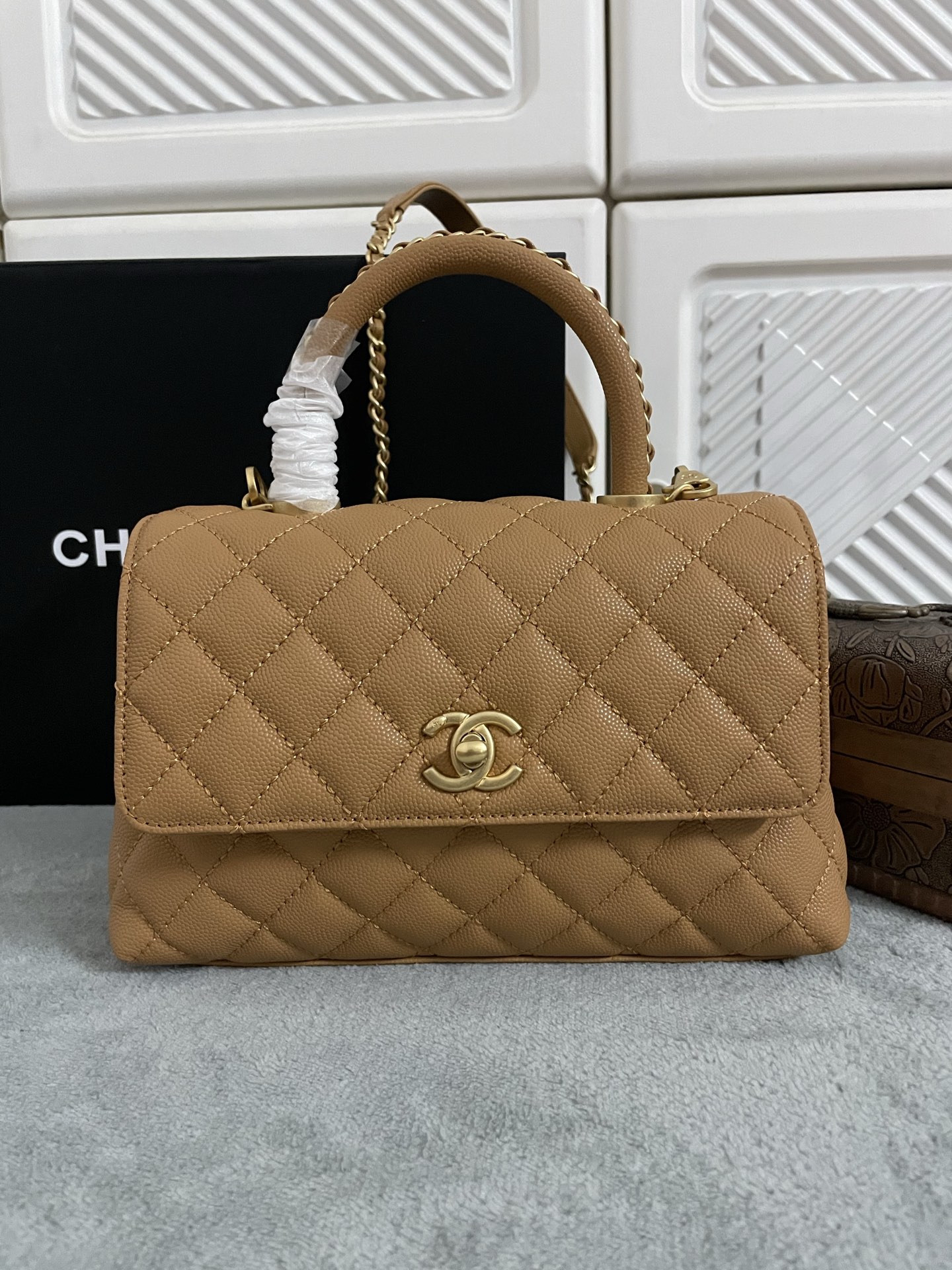 Chanel  02719