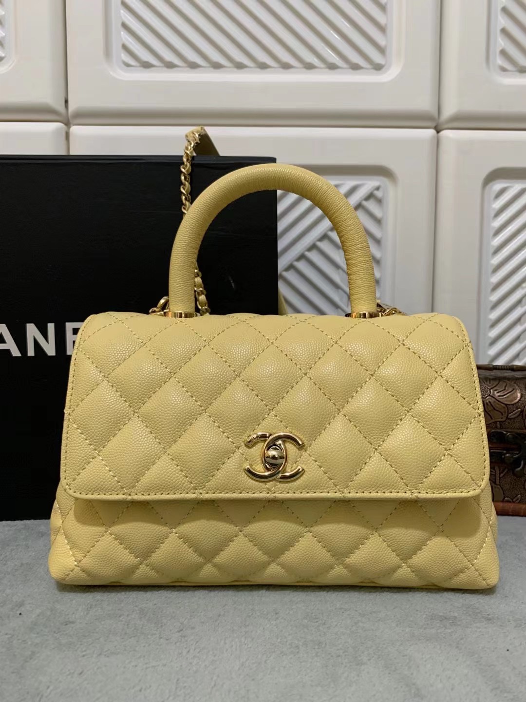 Chanel  02749
