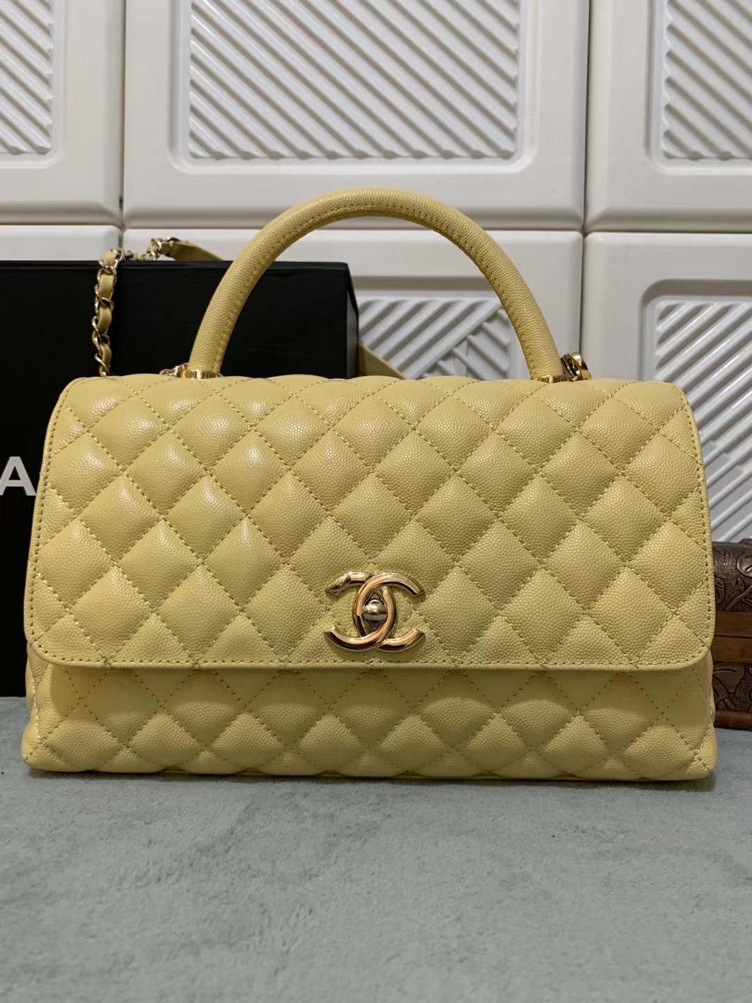 Chanel  02759