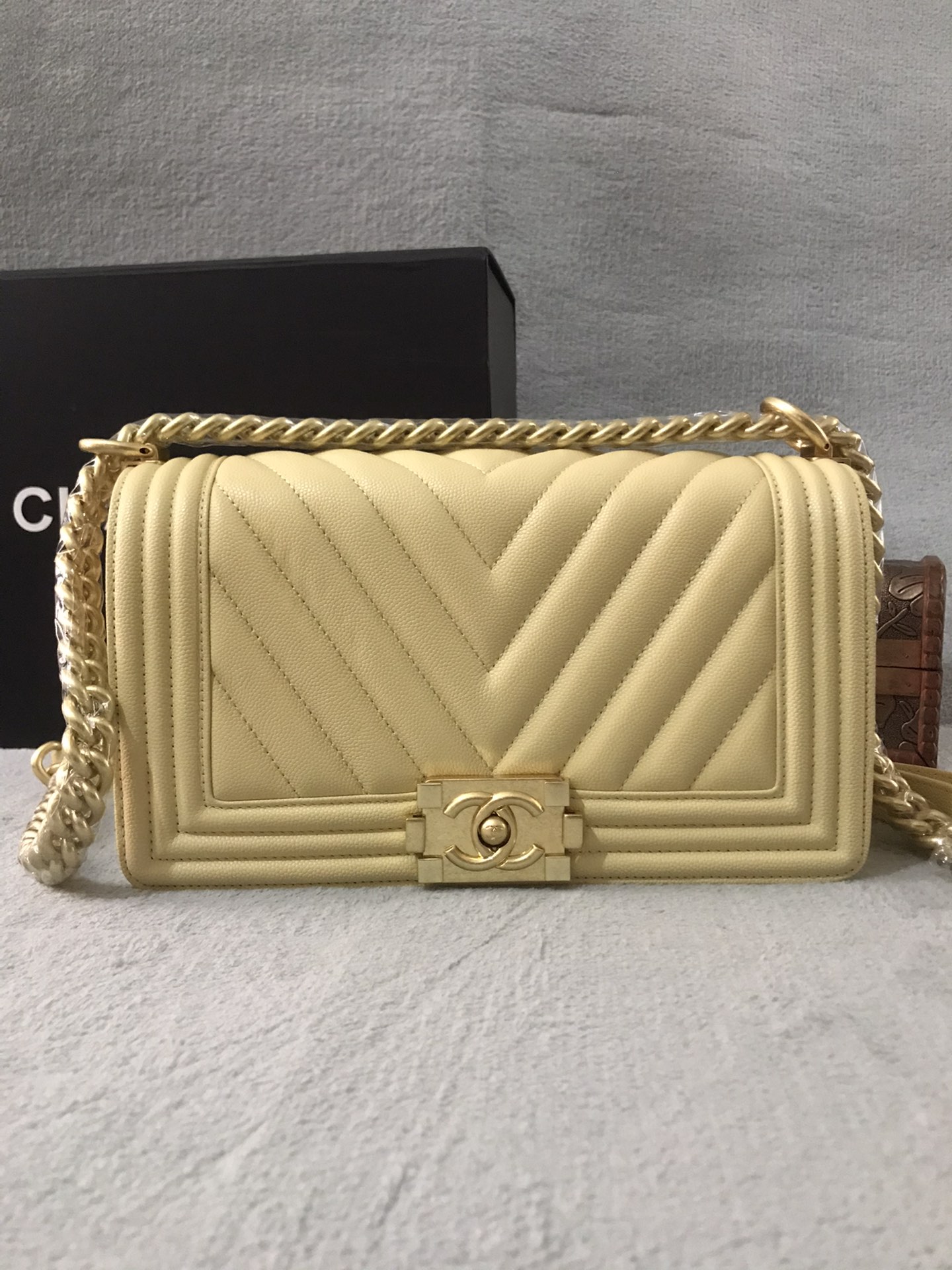 Chanel  02849