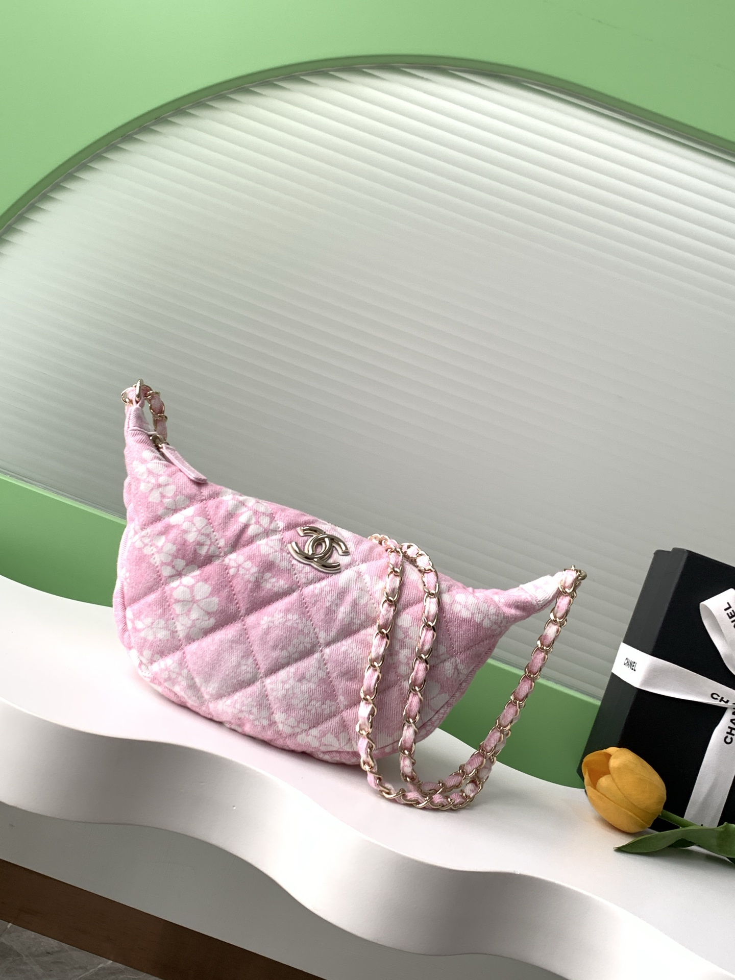 Chanel  03569