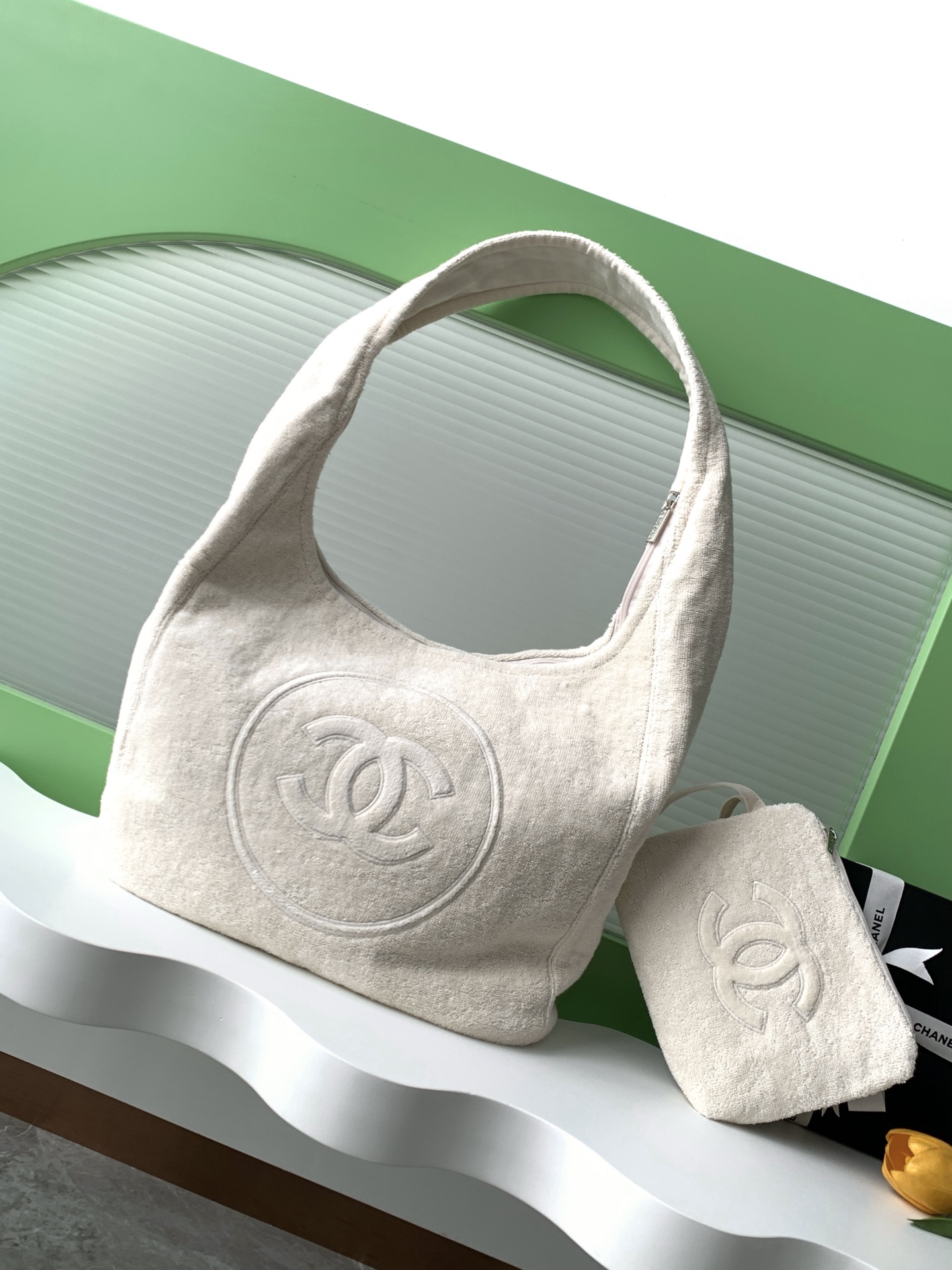 Chanel  03679