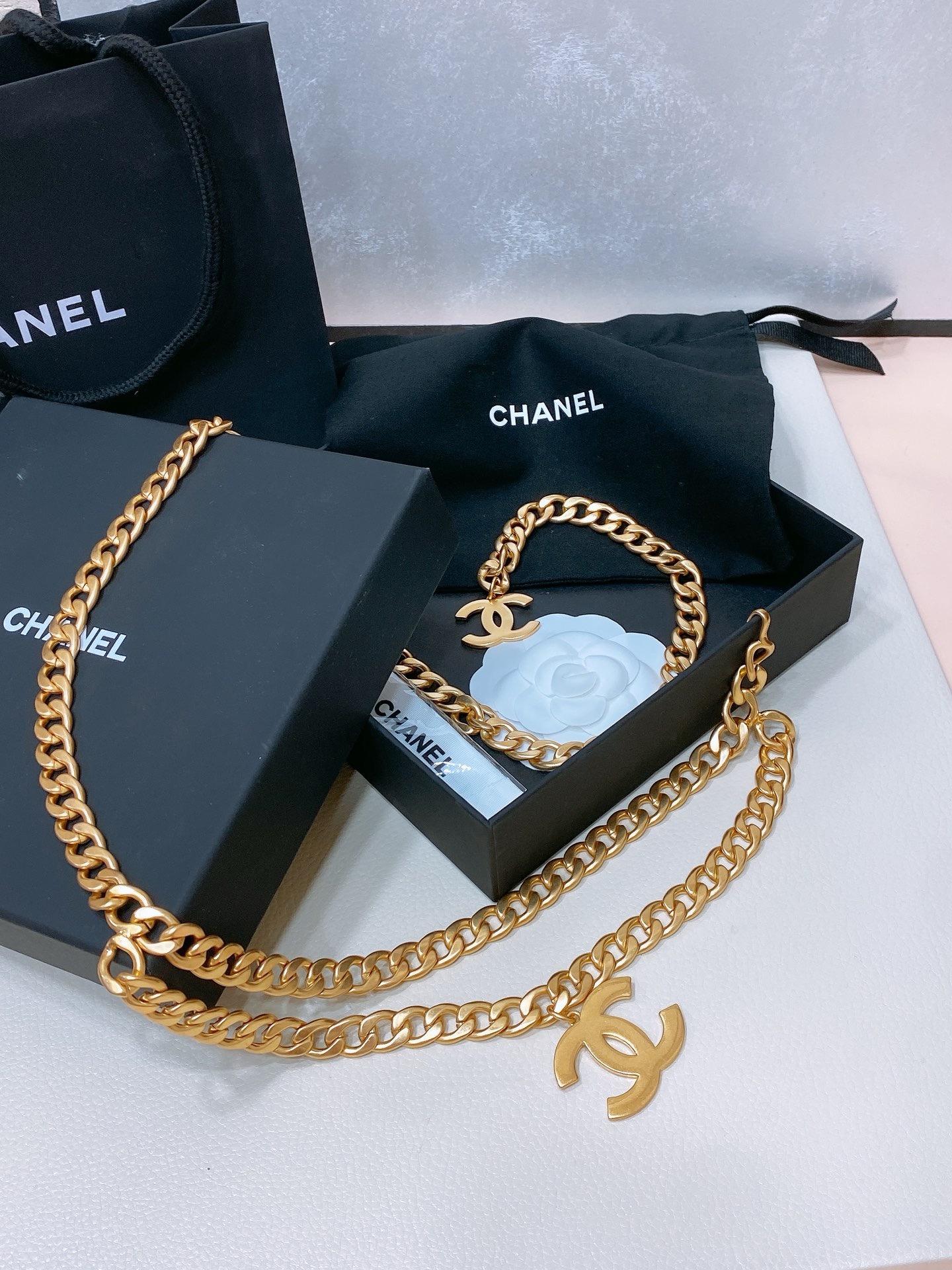 Chanel 24cc6