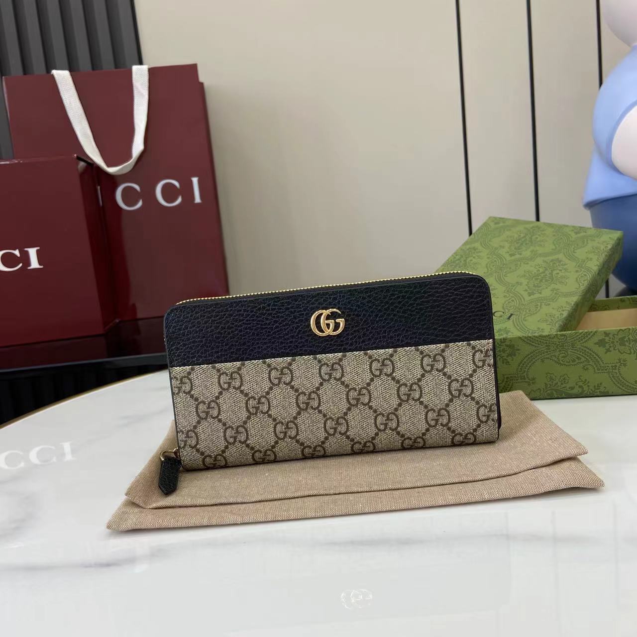 GUCCI 001010