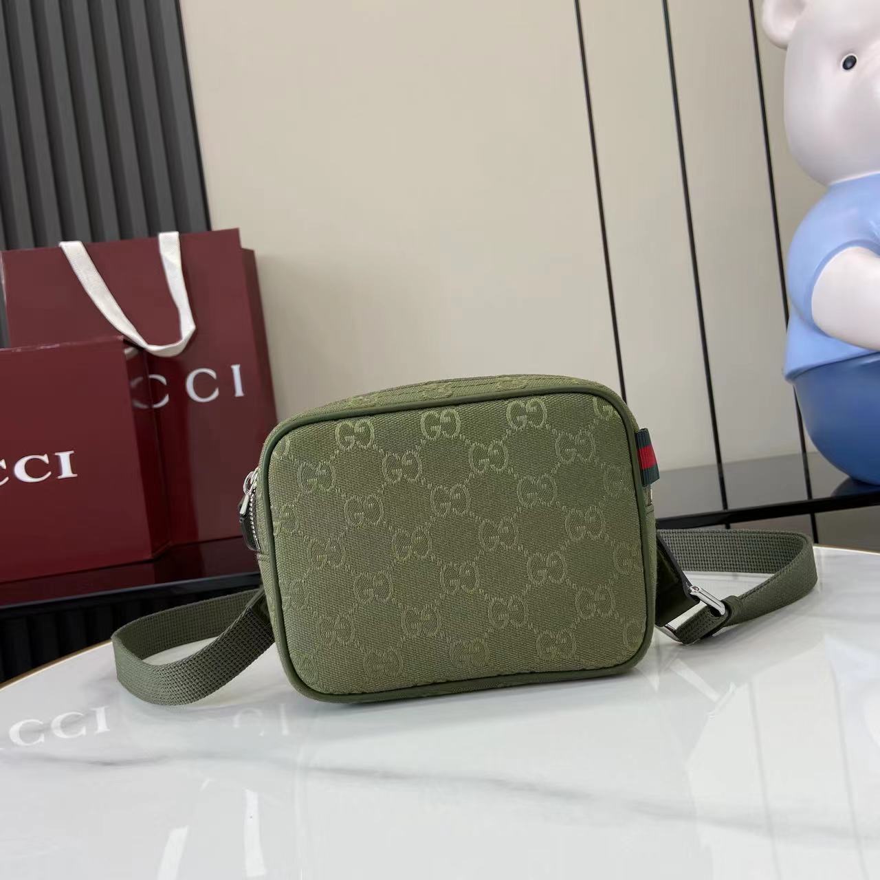 GUCCI 002011