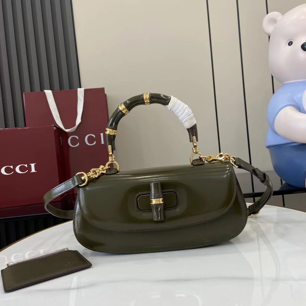 GUCCI 002110