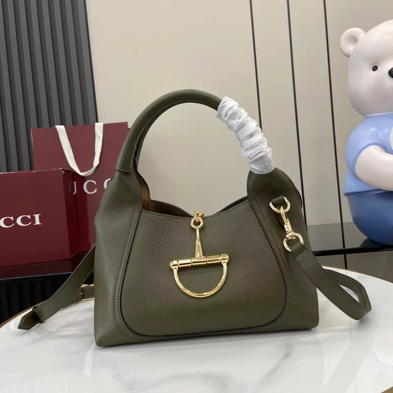 GUCCI 003811