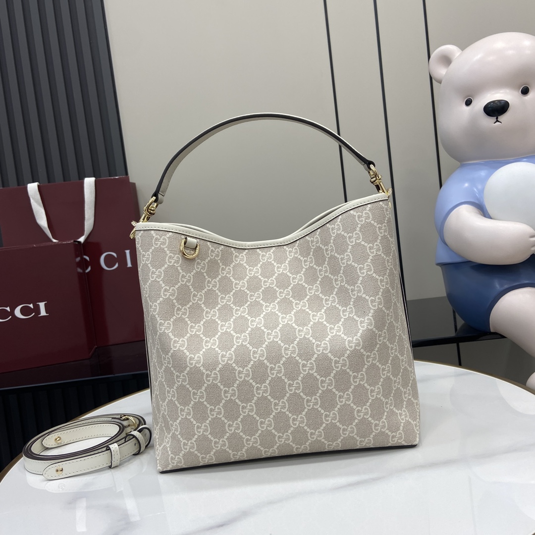 Gucci  00389