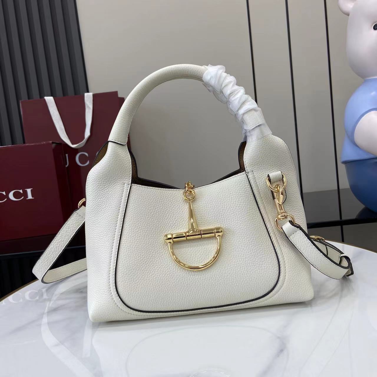 GUCCI 003910