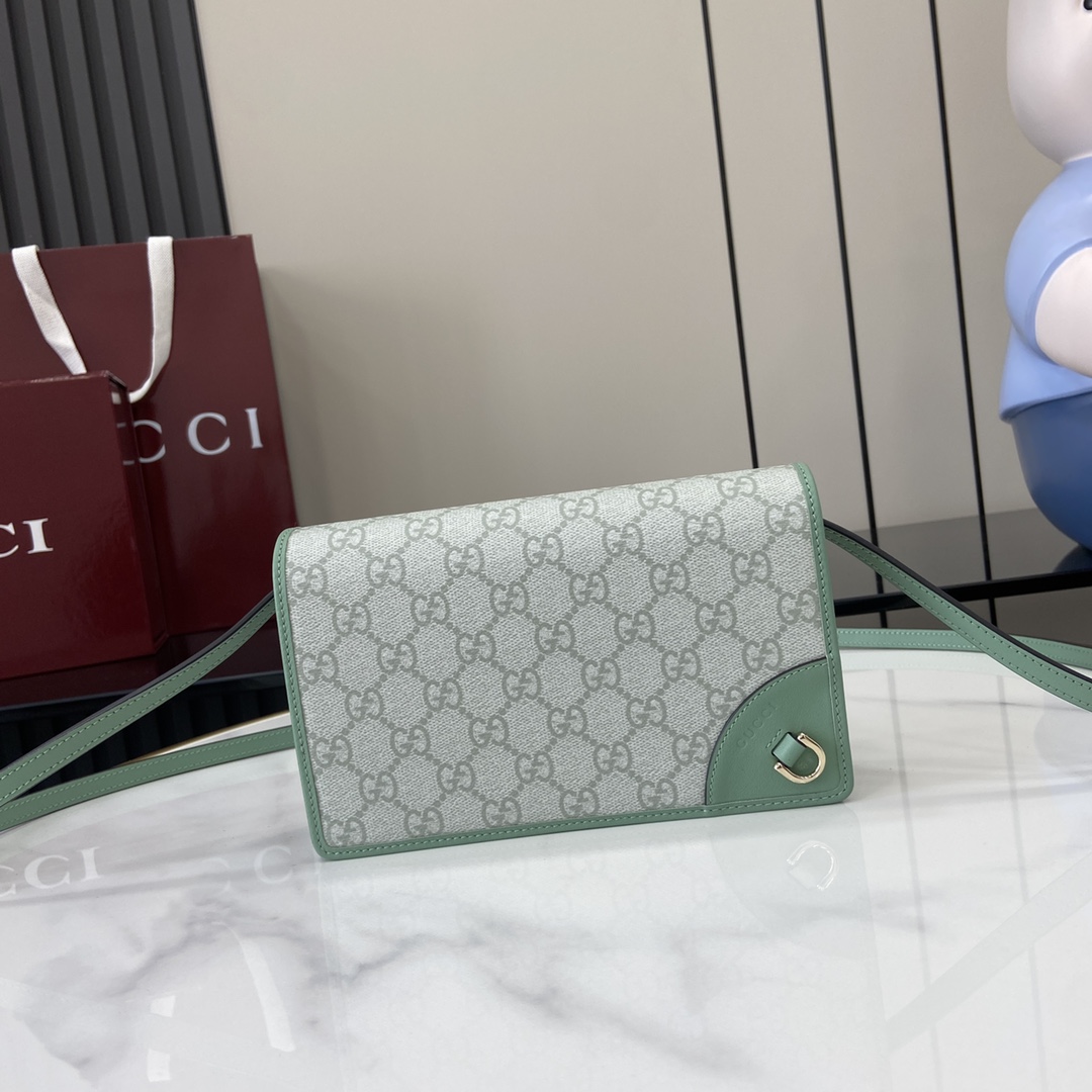 Gucci  00479