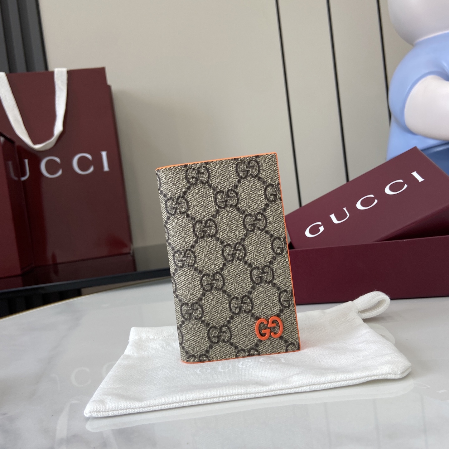 GUCCI 004910