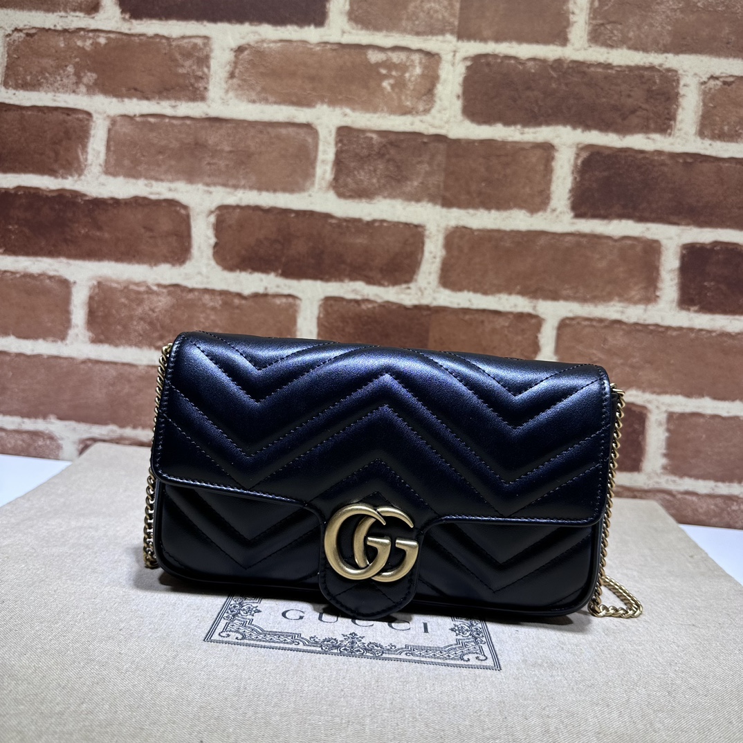Gucci  00529