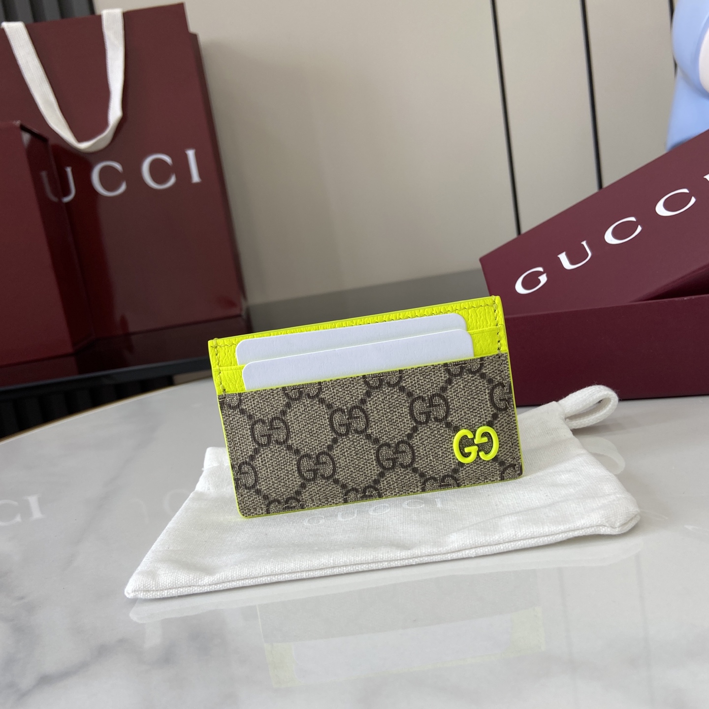 GUCCI 005810