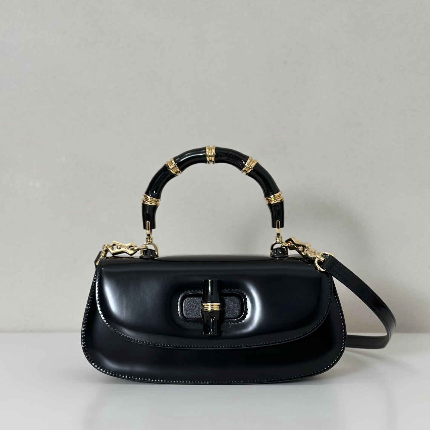 Gucci  00649