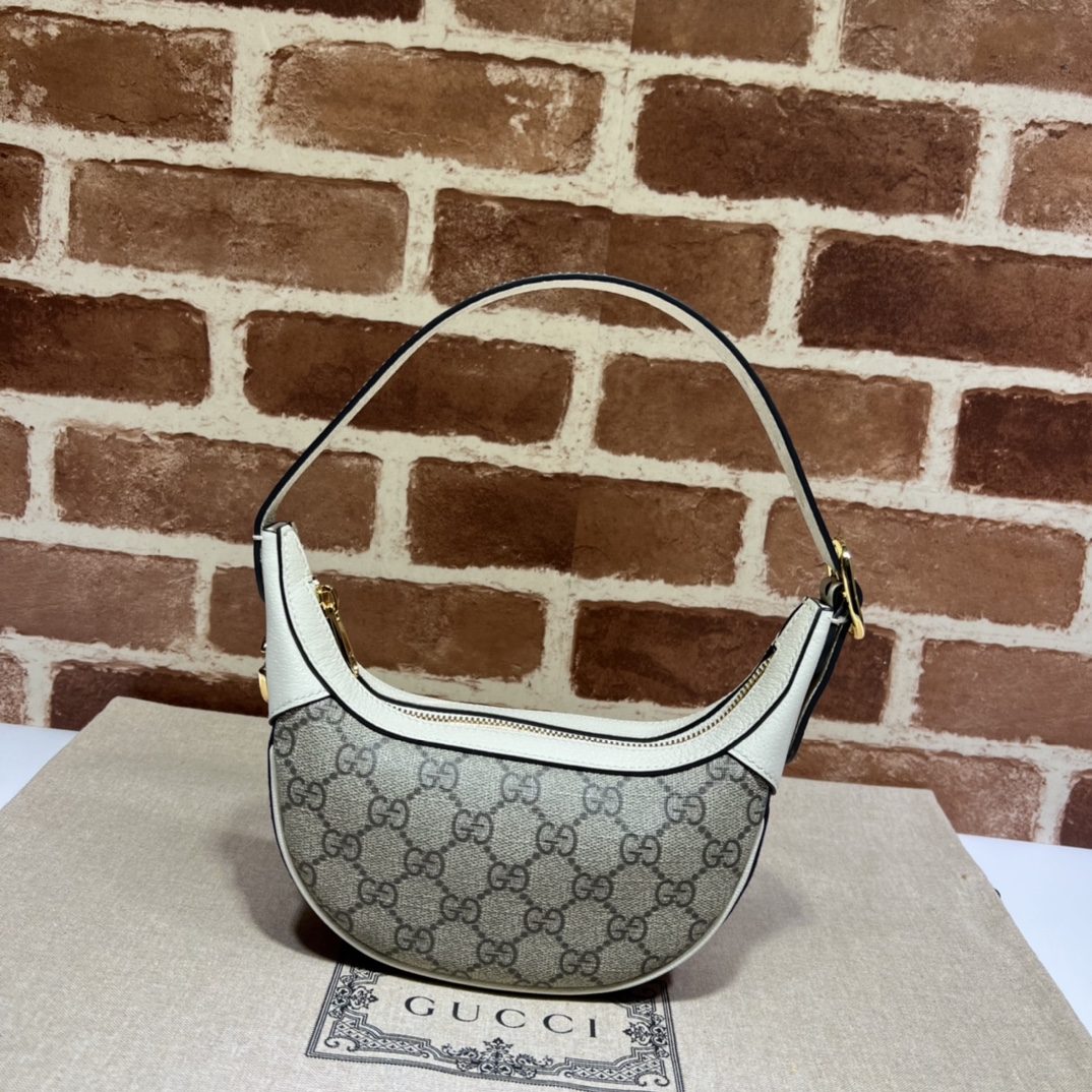 Gucci  00729