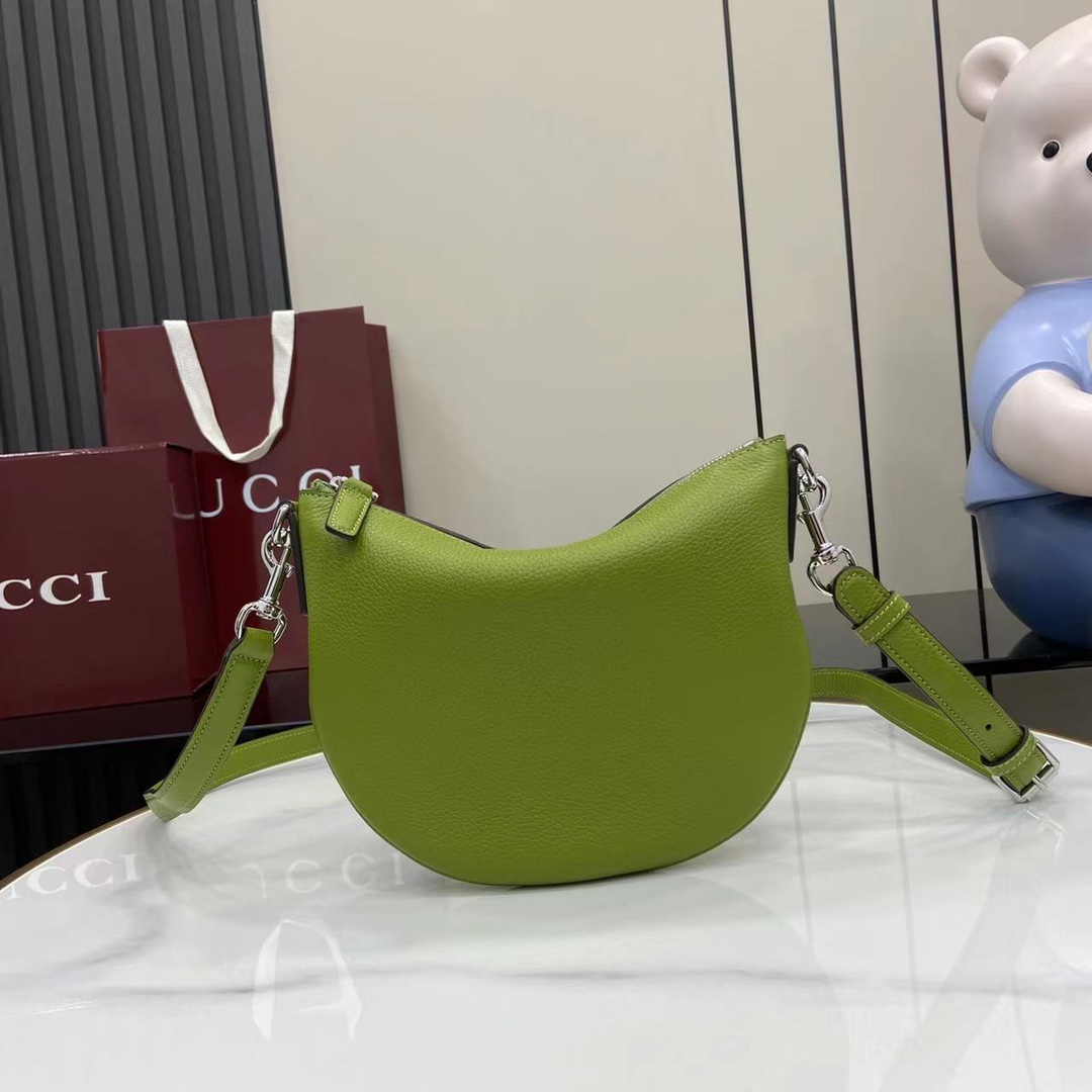 Gucci   00749