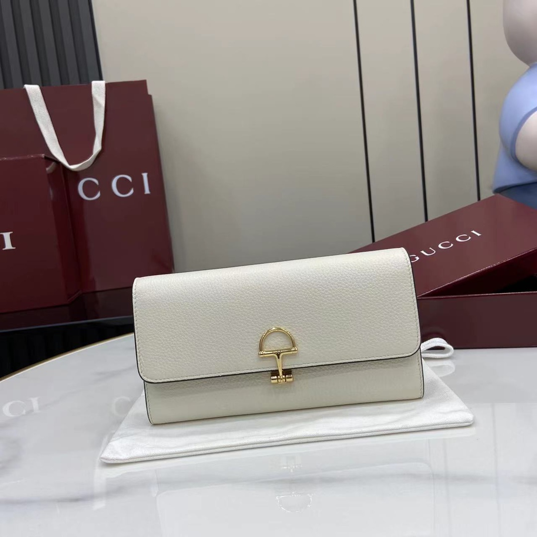 Gucci   01199