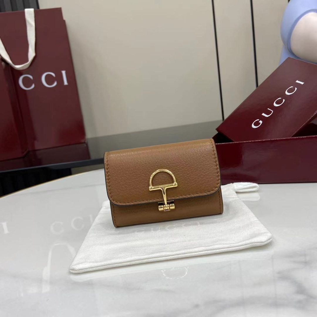 Gucci   01239