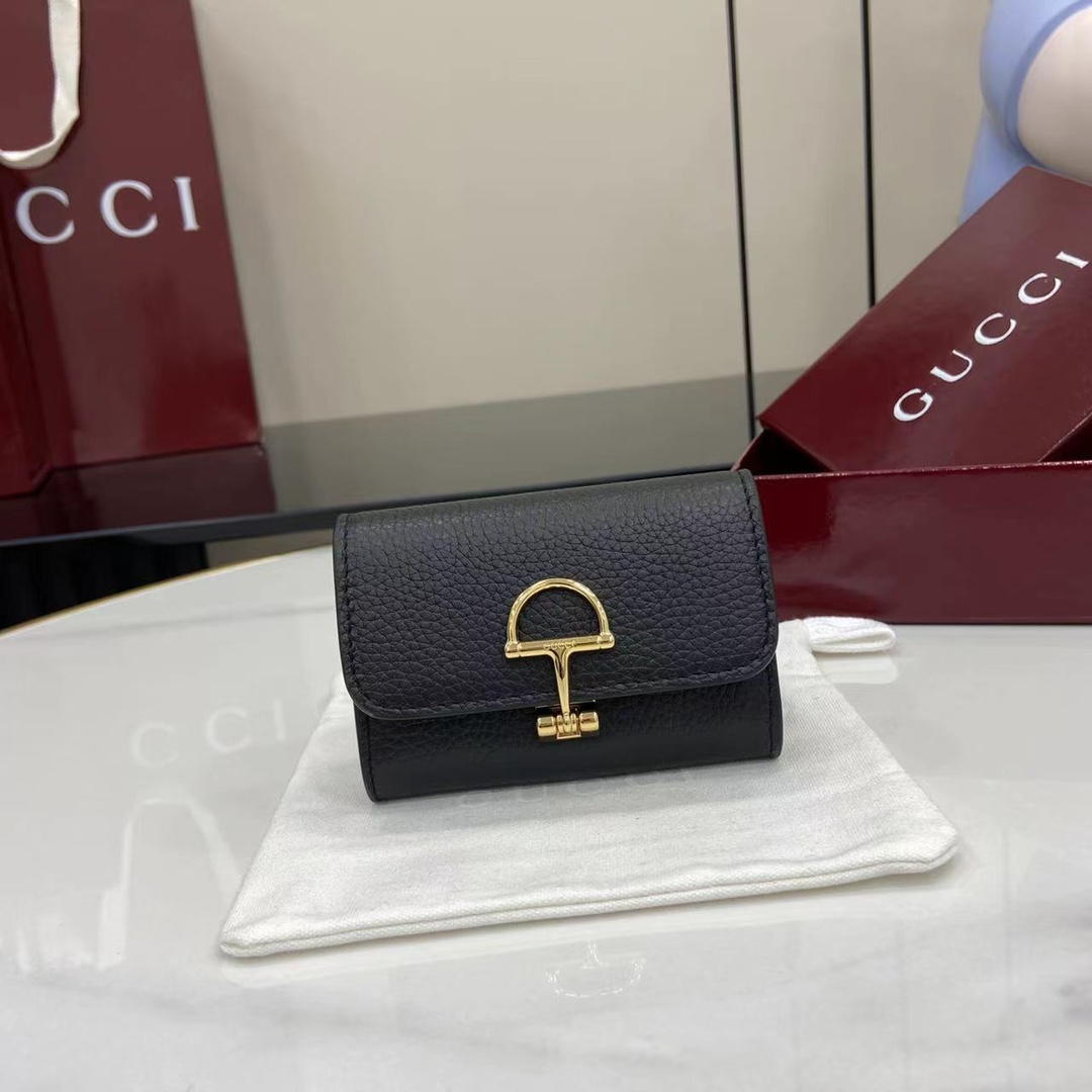 Gucci   01259
