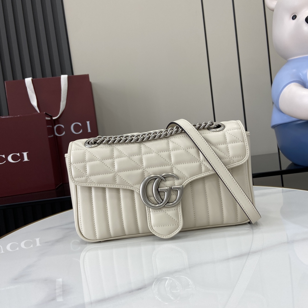 Gucci   01327