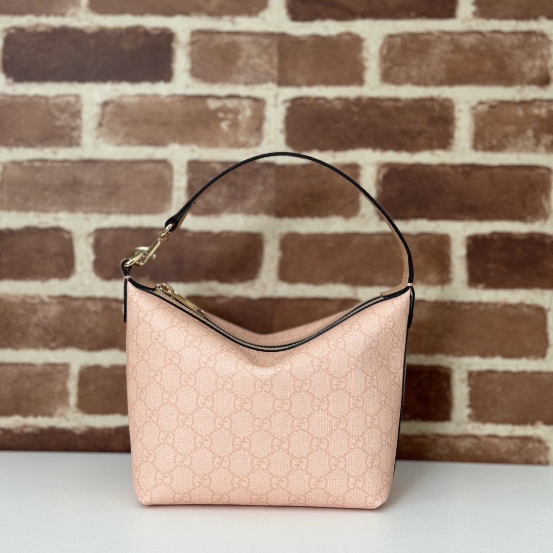 Gucci  01349