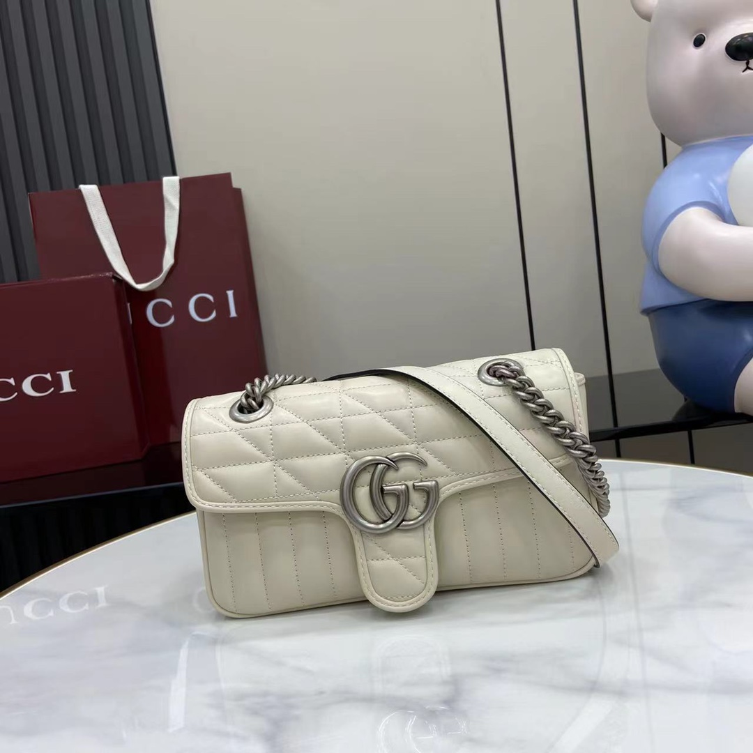 Gucci   01359