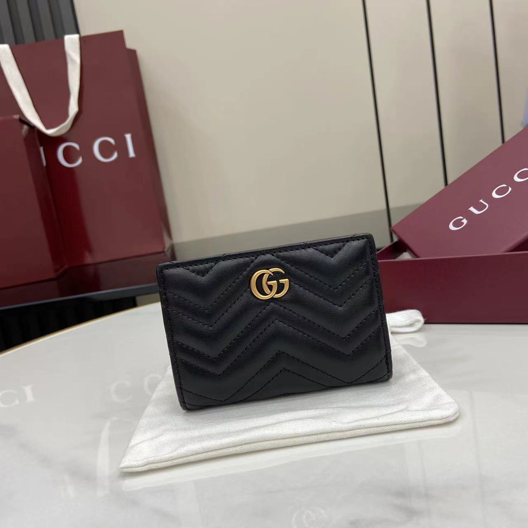 Gucci   01419