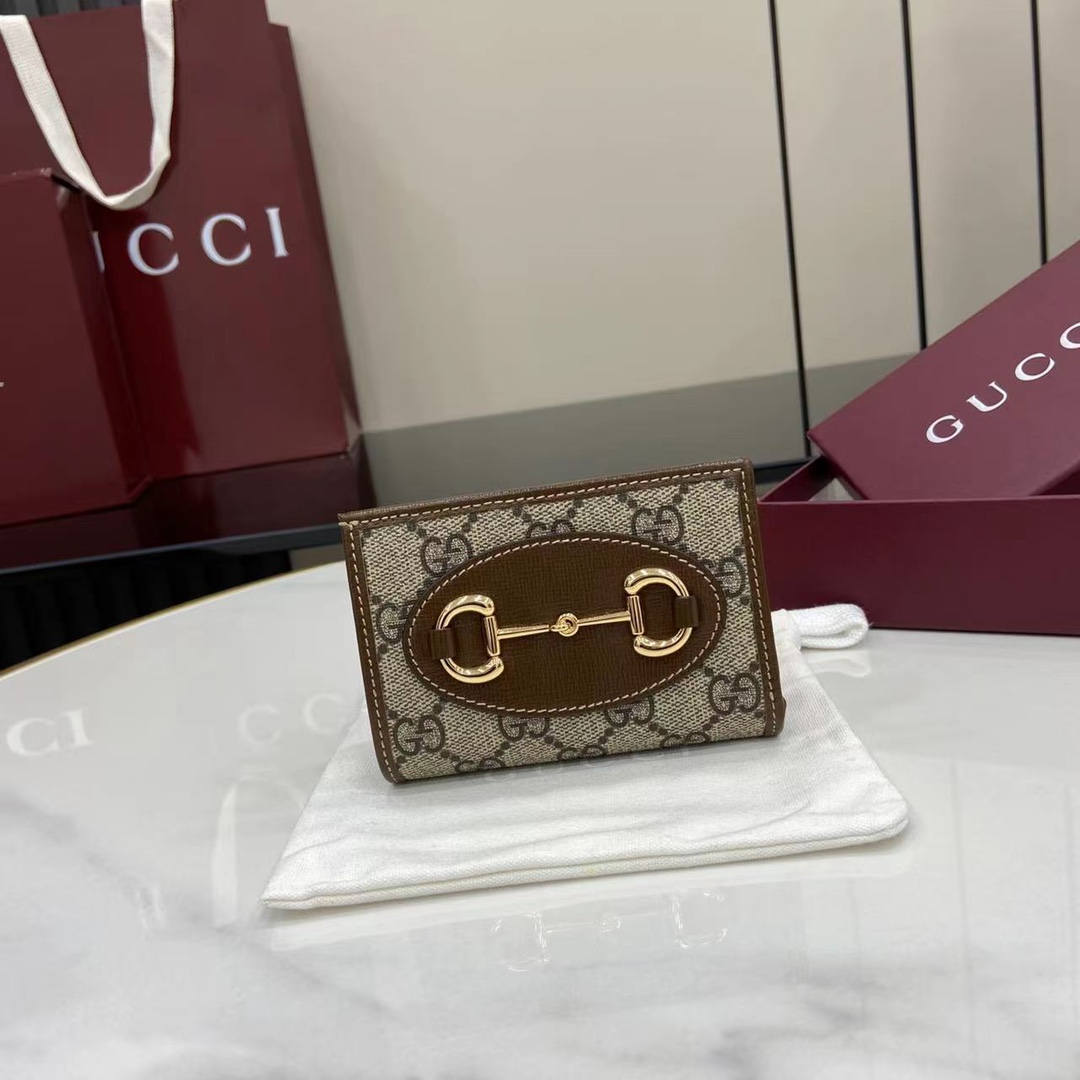 Gucci   01429