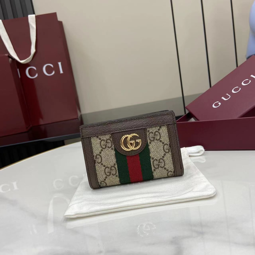 Gucci   01439