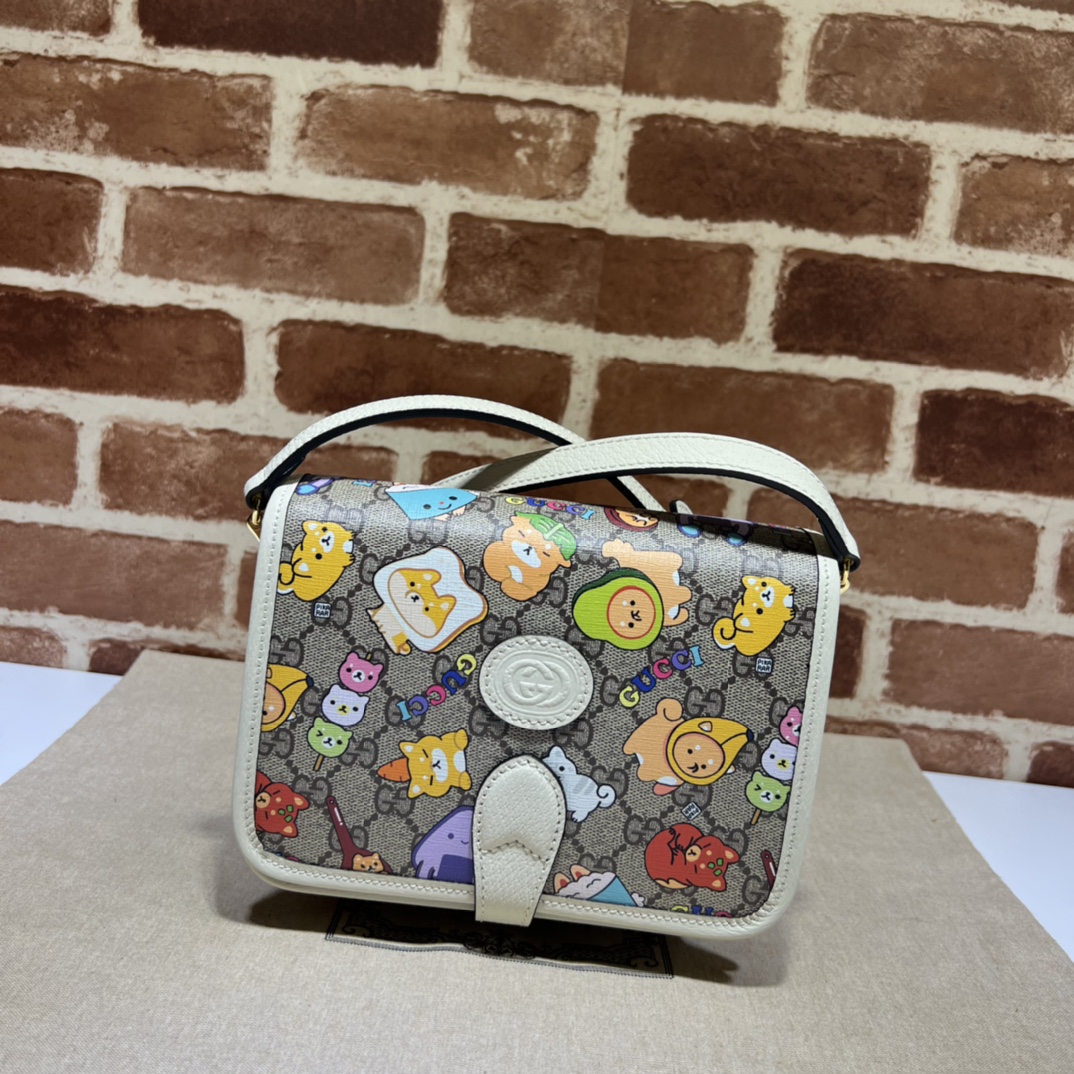 Gucci  01469