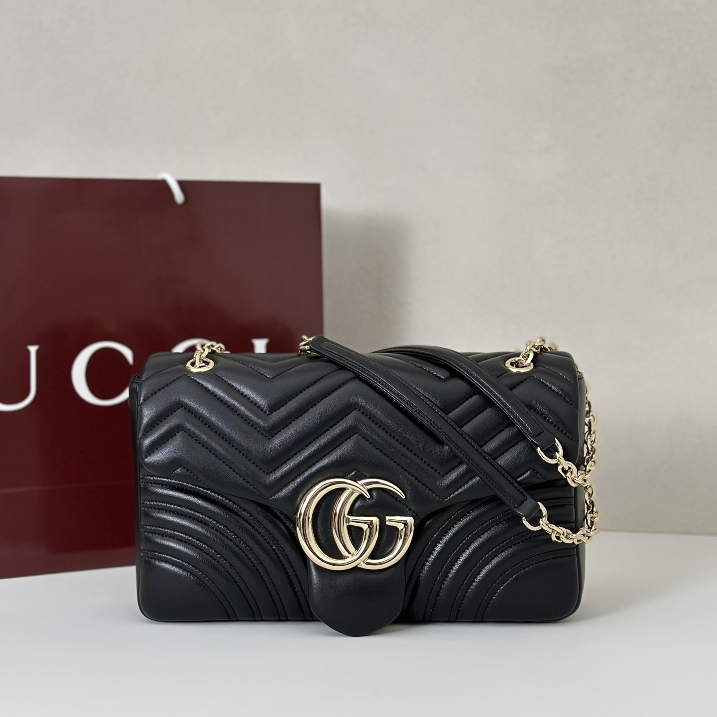Gucci  01479
