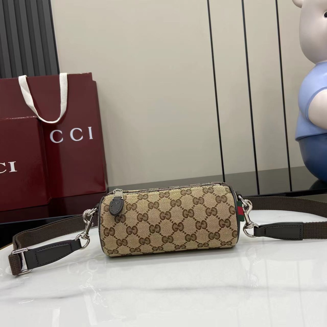 Gucci   01559