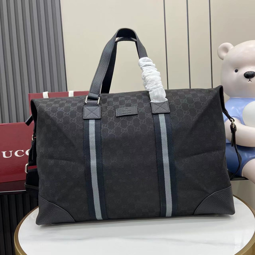 Gucci   01569