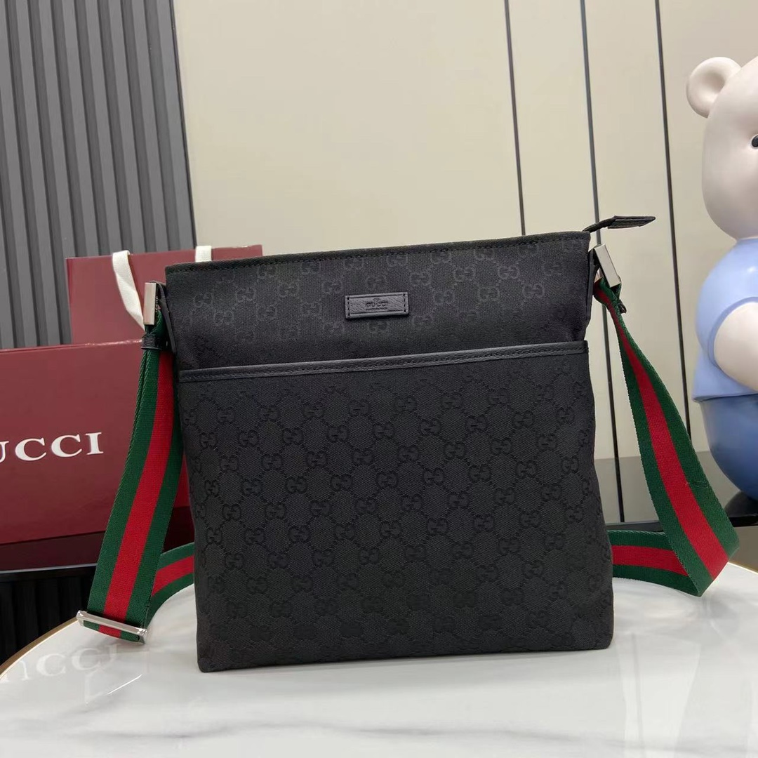 Gucci   01639