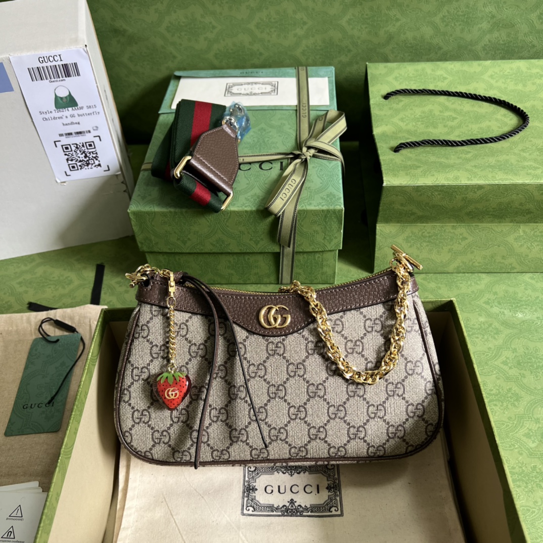 Gucci  01719