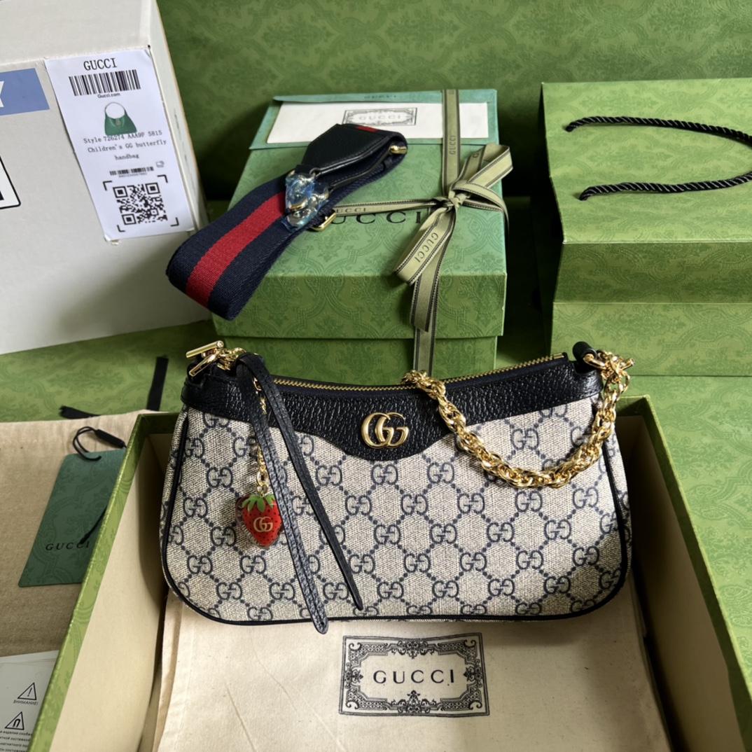 Gucci  01729