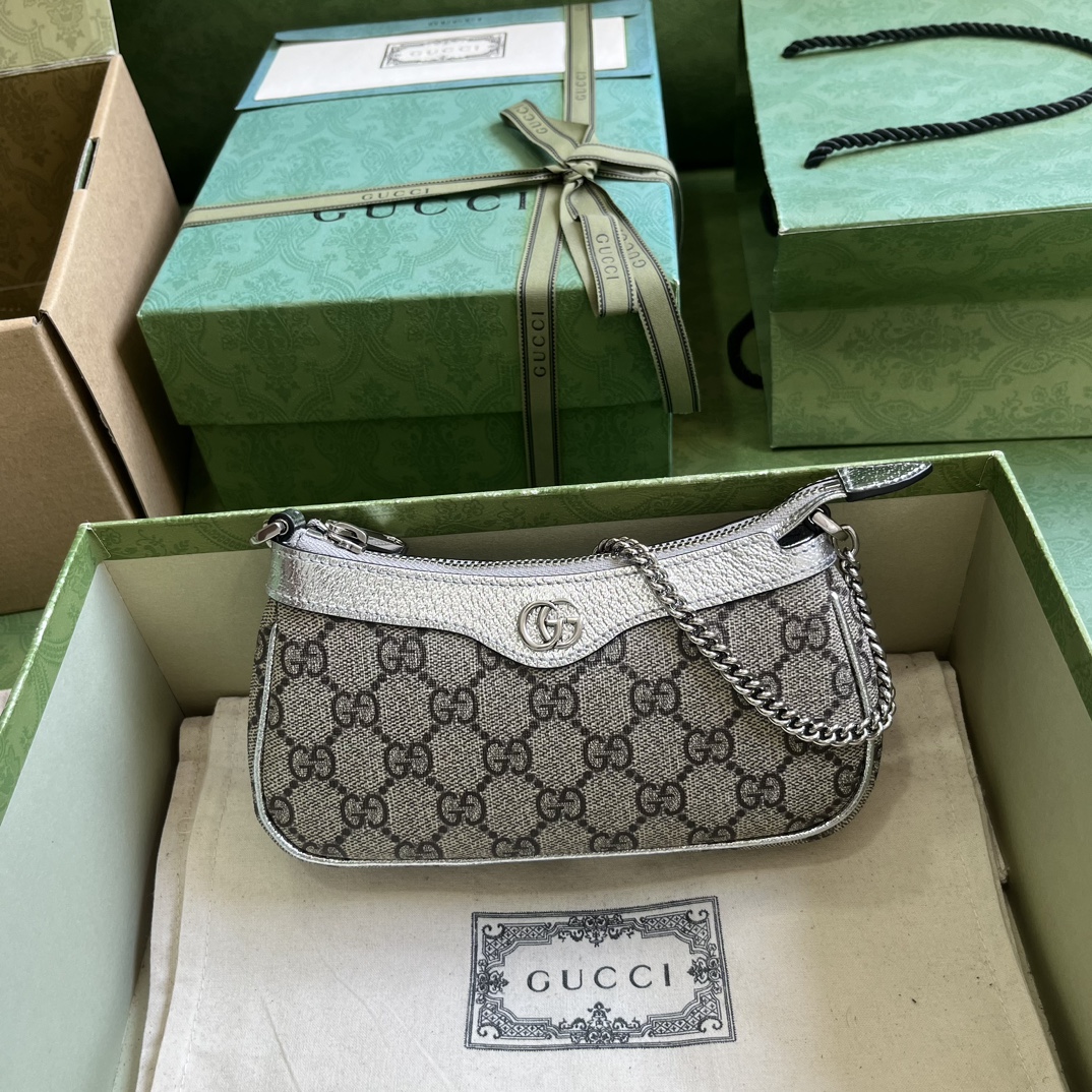 Gucci  01769