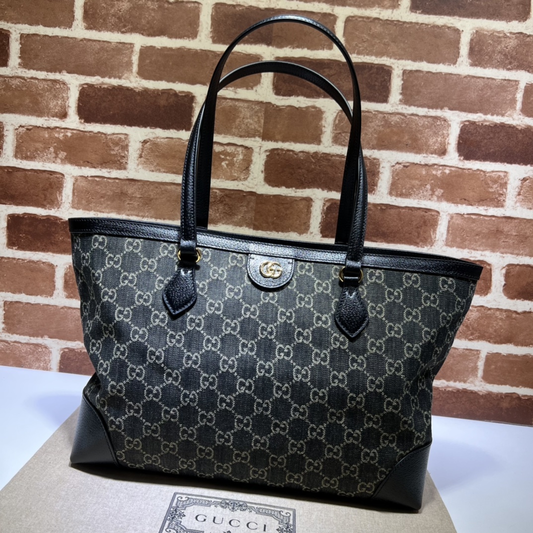 Gucci  01789