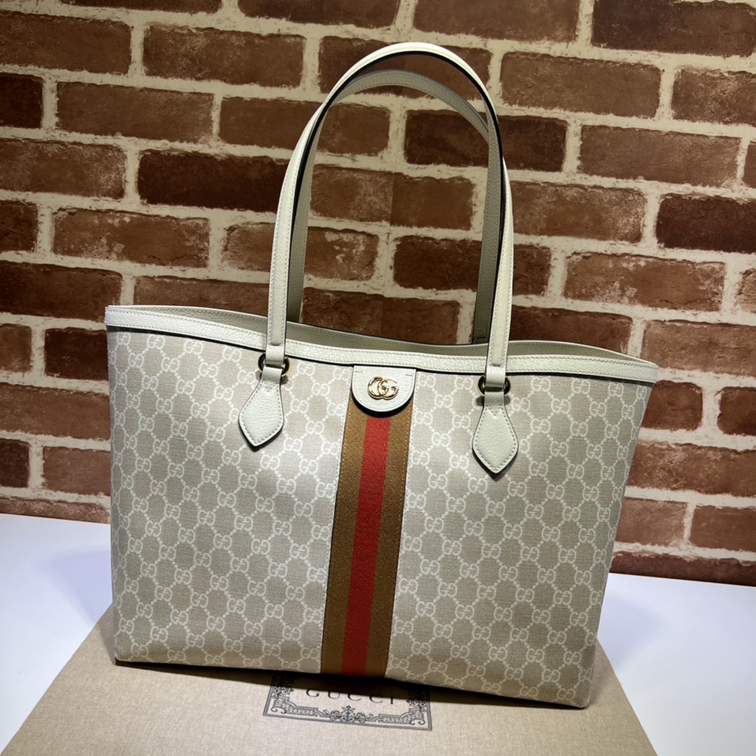 Gucci  01809