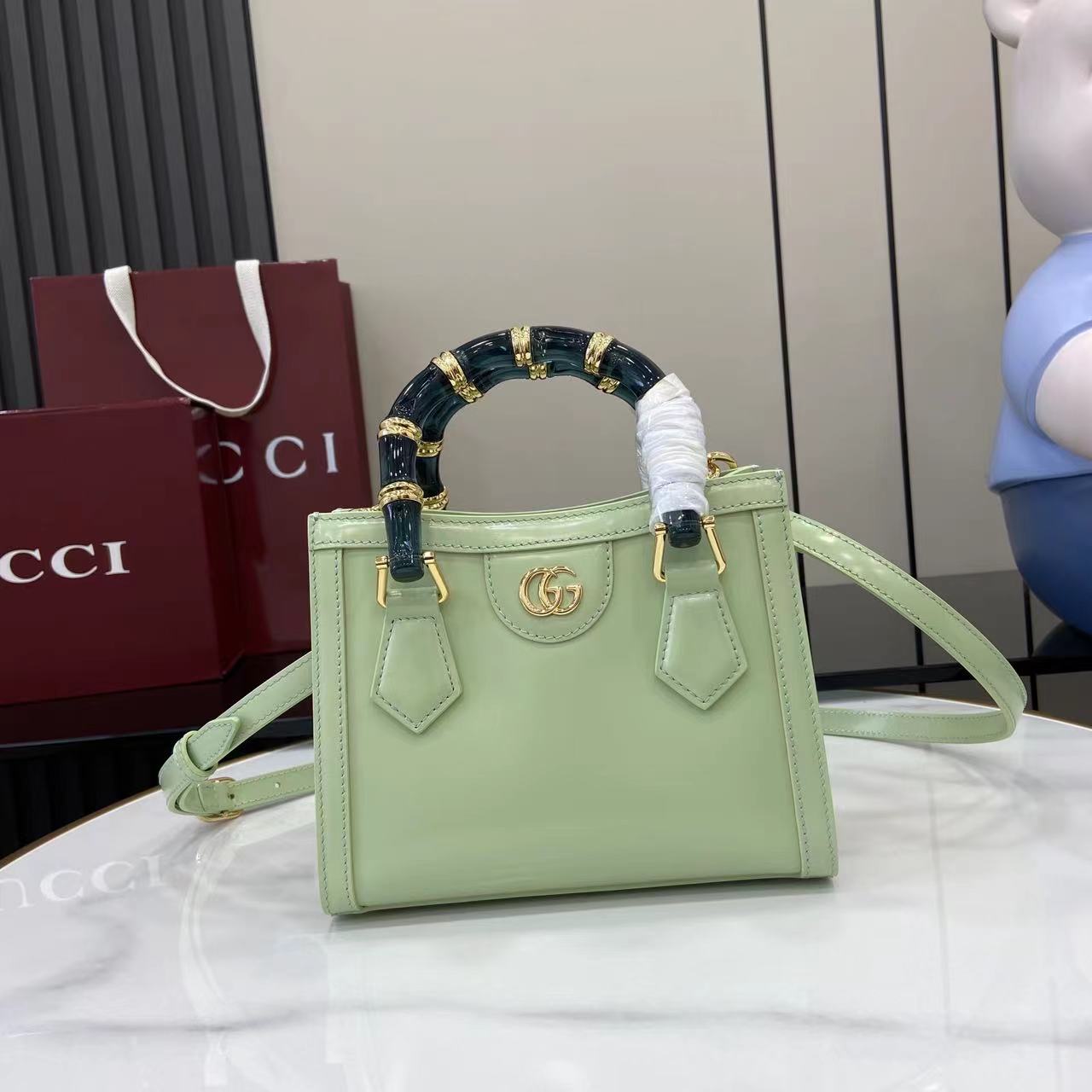 GUCCI  019912