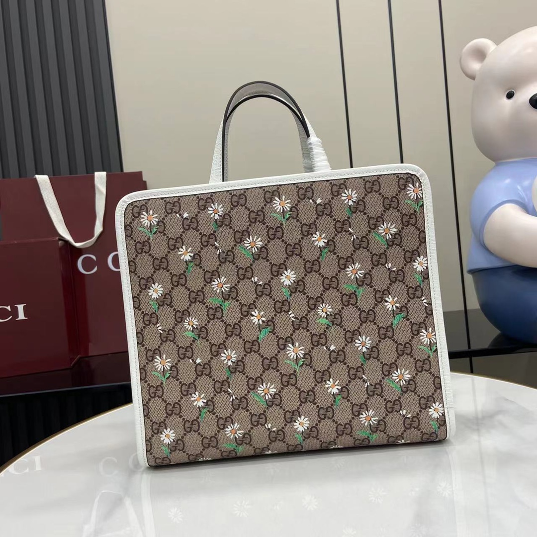 Gucci   01999
