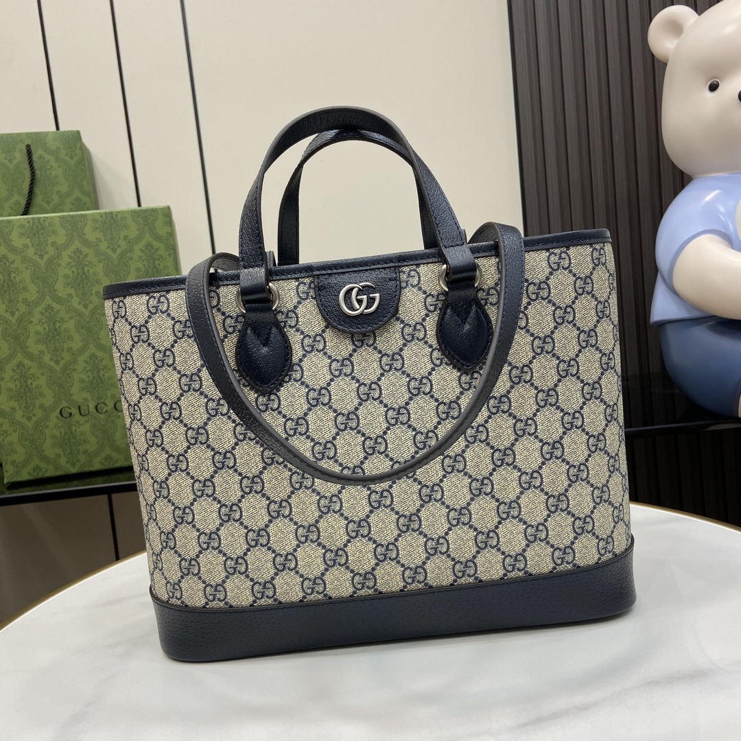 Gucci  01999