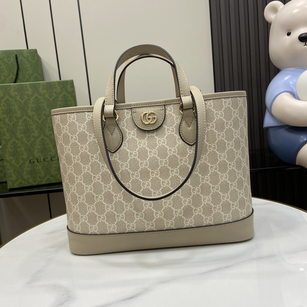 Gucci  02009