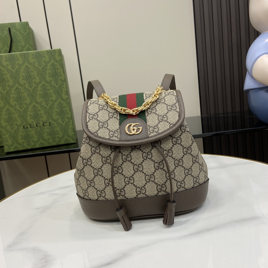 Gucci  02019