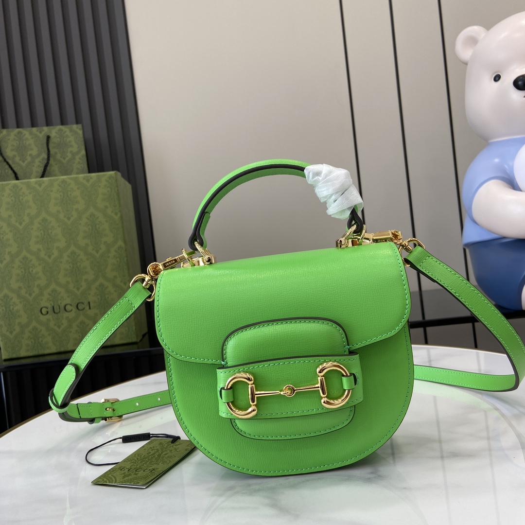 Gucci  02069
